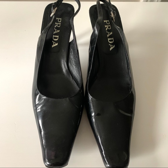 SOLD PRADA Vintage 90’s Black Slingback heel - Picture 2 of 14